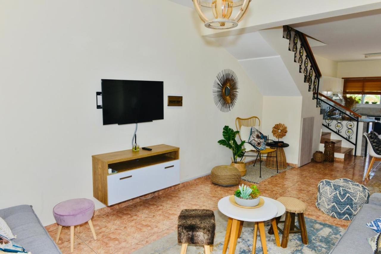 Melanos Residence 2 Bdrm Townhouse With Private Pool Klorakas Екстер'єр фото