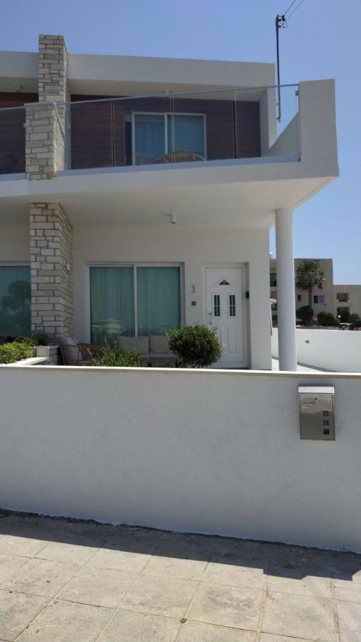 Melanos Residence 2 Bdrm Townhouse With Private Pool Klorakas Екстер'єр фото
