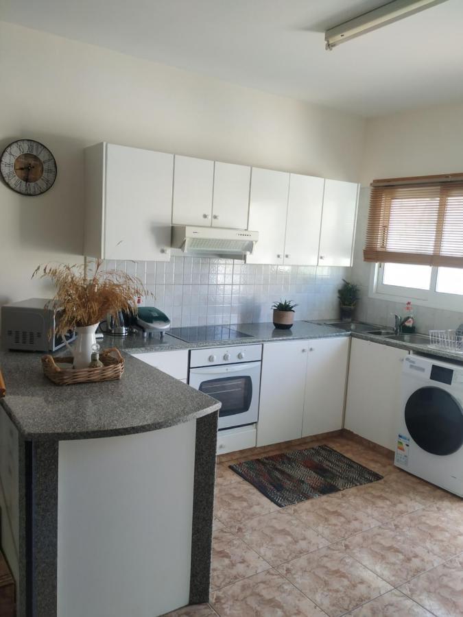 Melanos Residence 2 Bdrm Townhouse With Private Pool Klorakas Екстер'єр фото